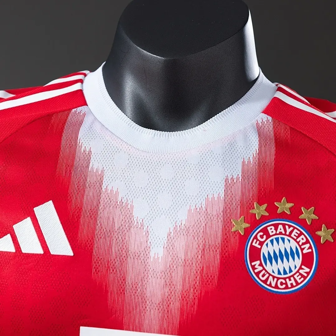 2025/26 Bayern Munich Player Version Shirt thumbnail 4