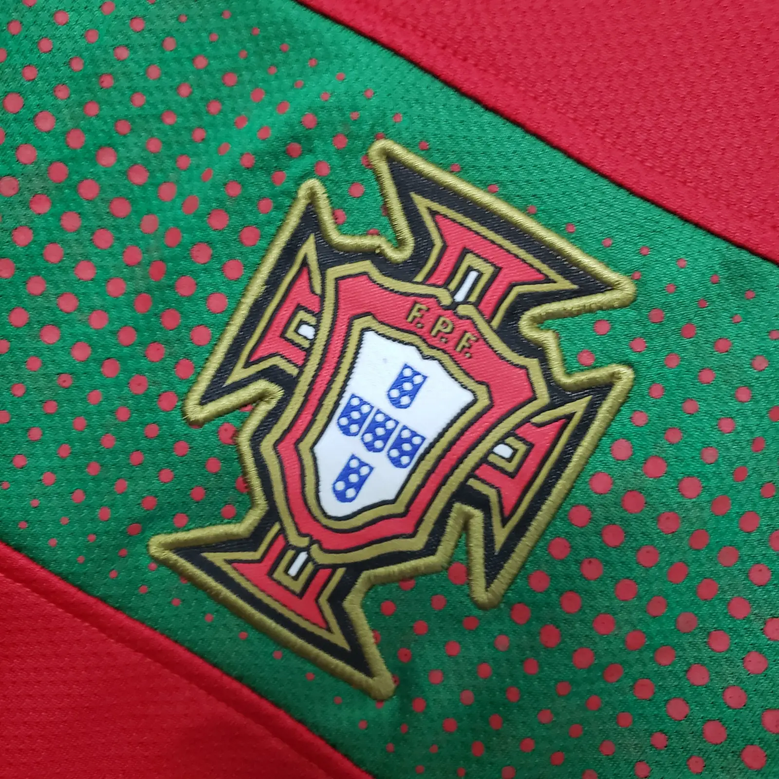 2010 Portugal Home Retro Shirt thumbnail 6
