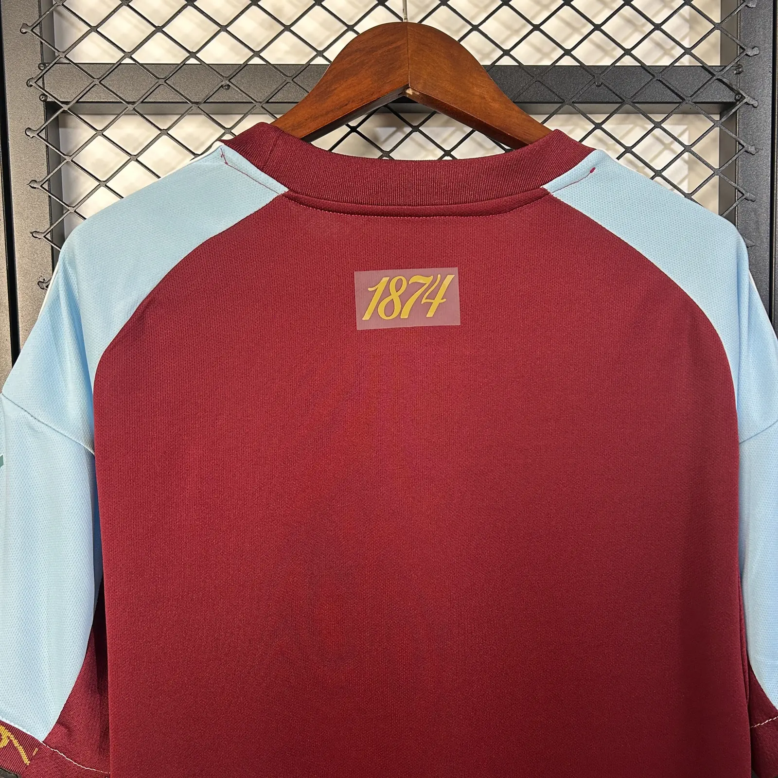 2025/26 Aston Villa Home Shirt thumbnail 7