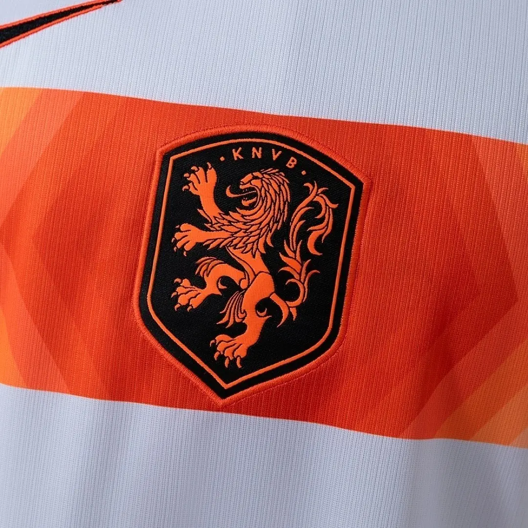 Netherlands 2026 Away Shirt thumbnail 2