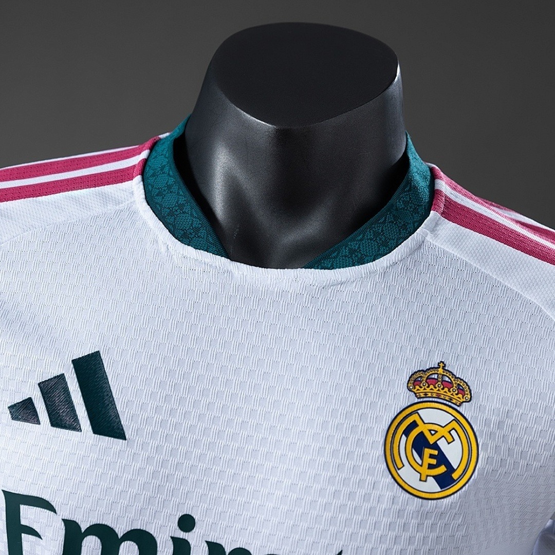Real Madrid 2026/27 Home Shirt thumbnail 9