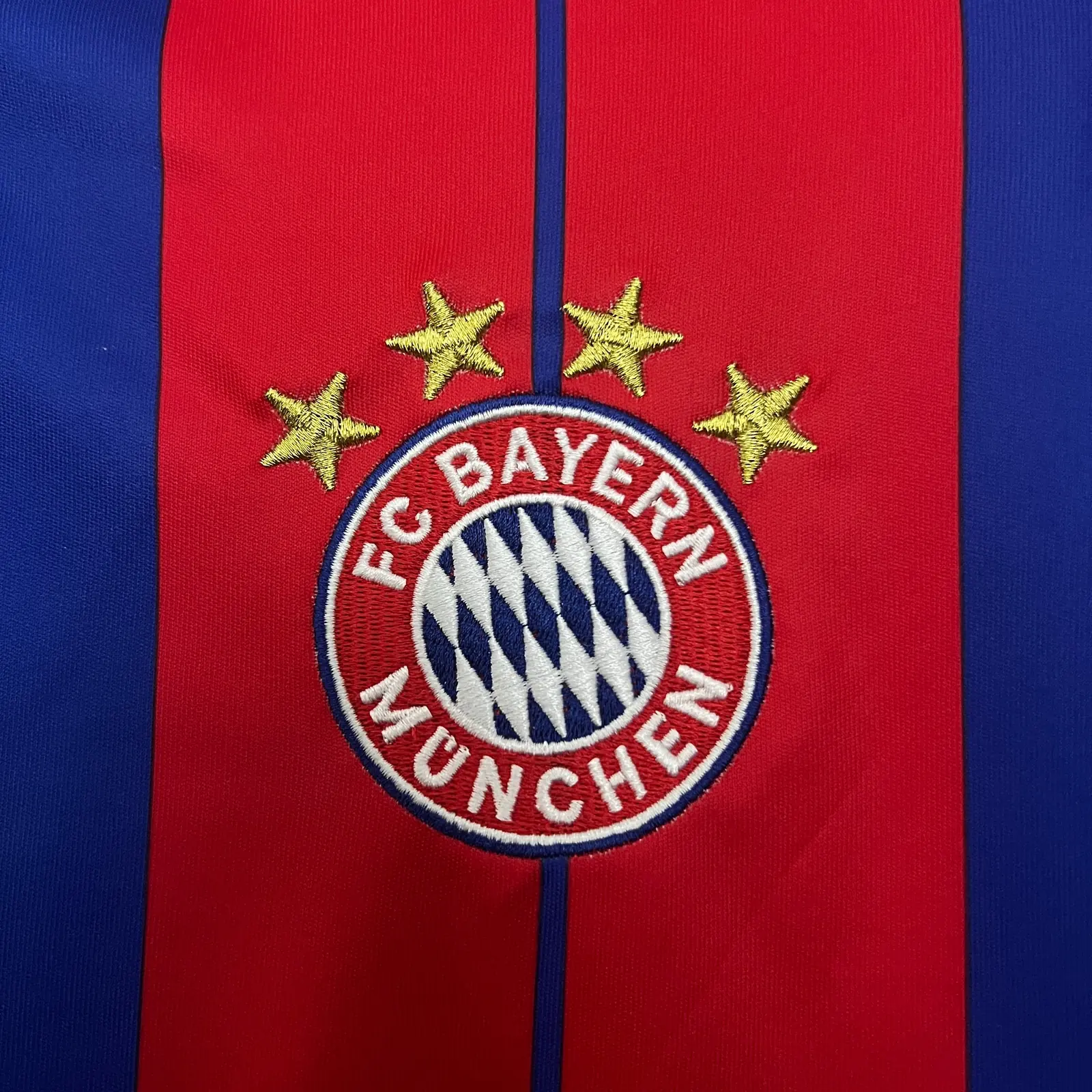 Bayern Munich 2014/15 Home Retro Shirt thumbnail 3