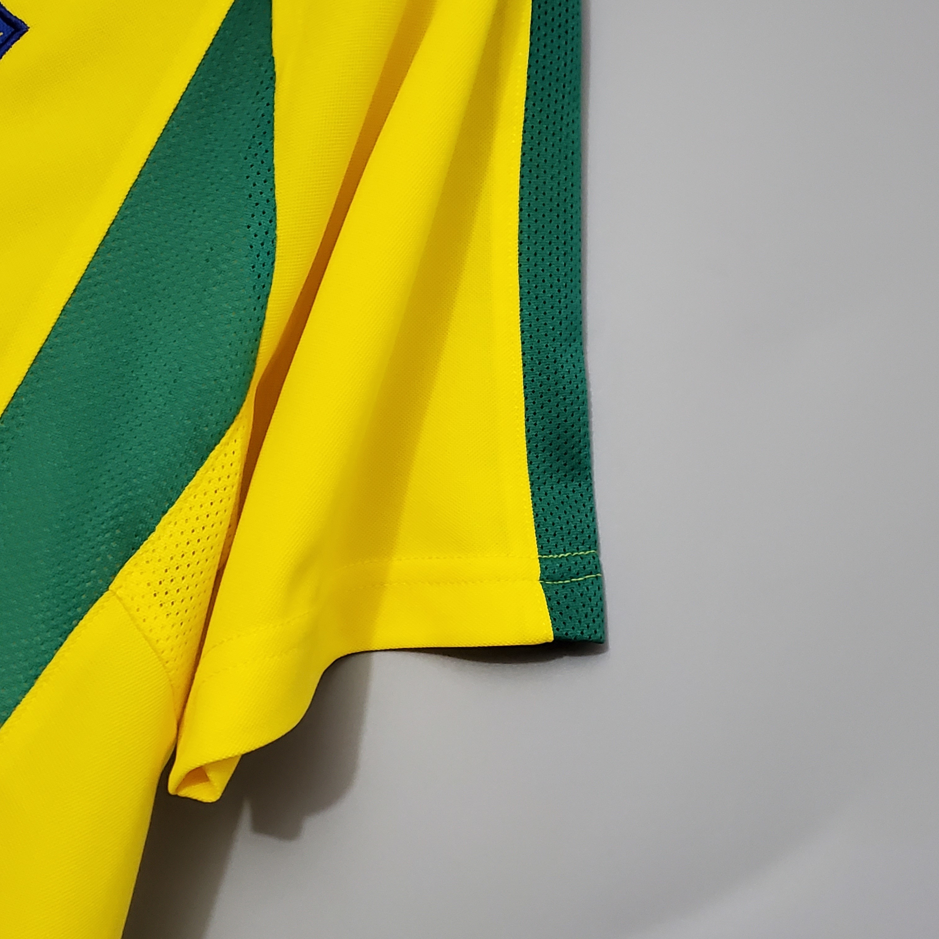 Brazil 2002 Retro Shirt thumbnail 6