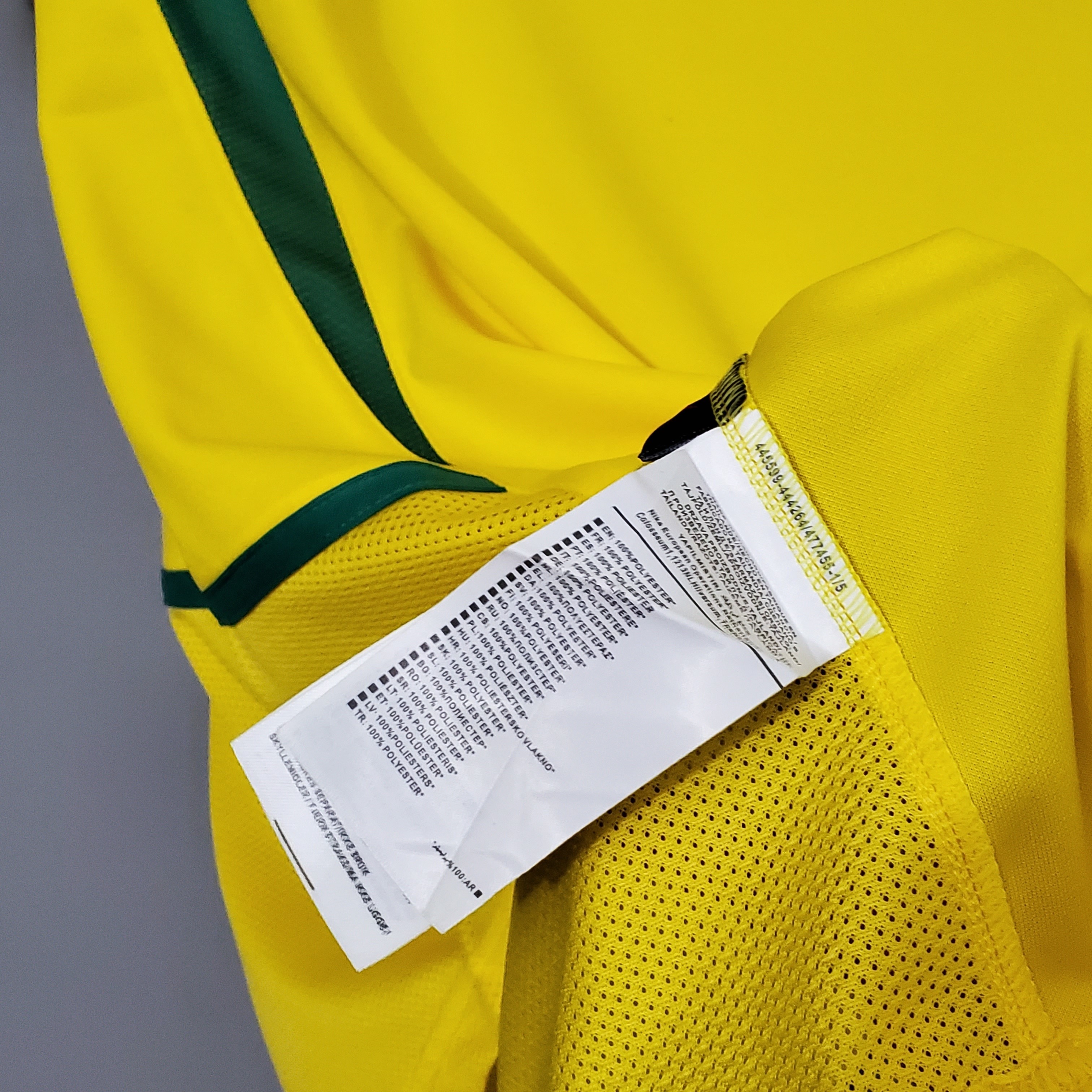 Brazil 2002 Retro Shirt thumbnail 7