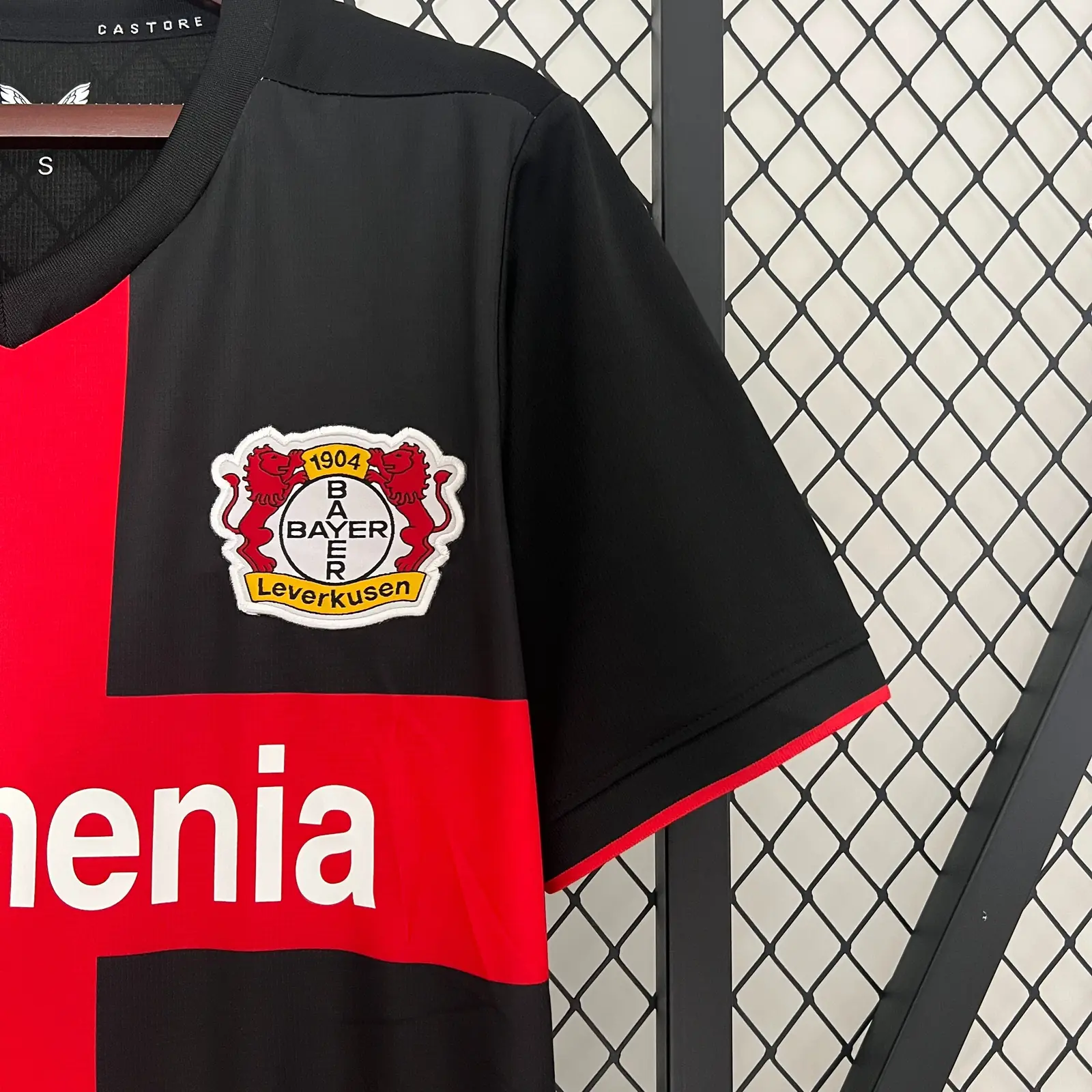2023/24 Bayer 04 Leverkusen Home Shirt thumbnail 4
