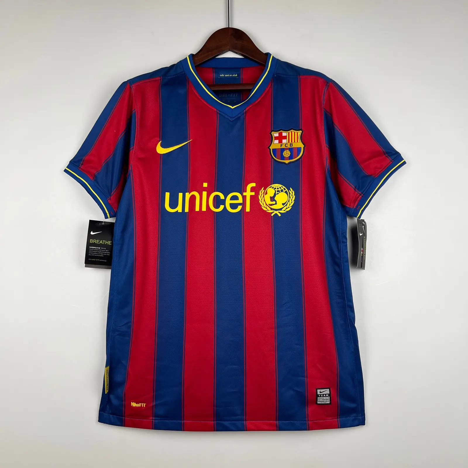 Retro Barcelona 2009/10 Home Shirt — Retro