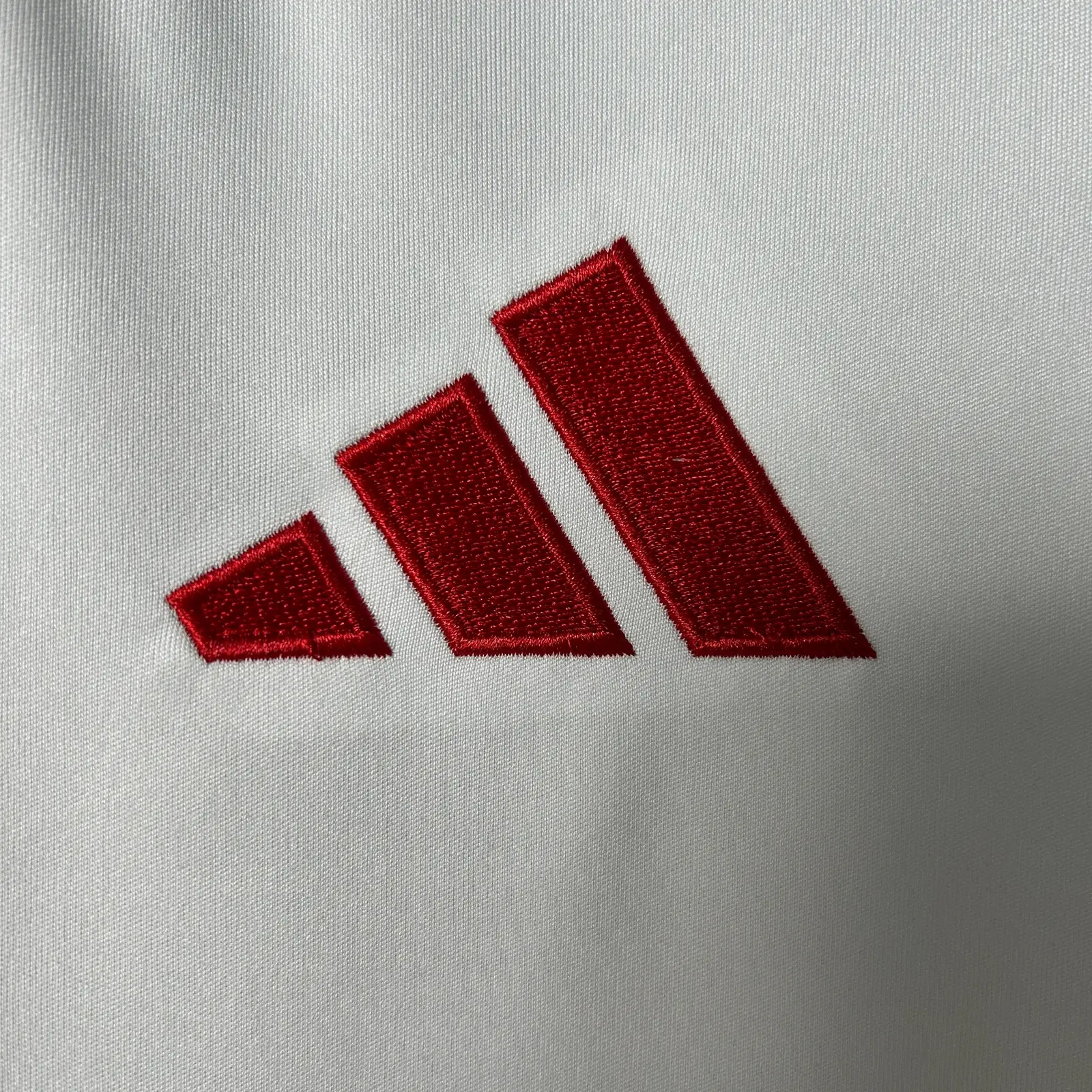 2025/26 Flamengo Away Shirt thumbnail 3