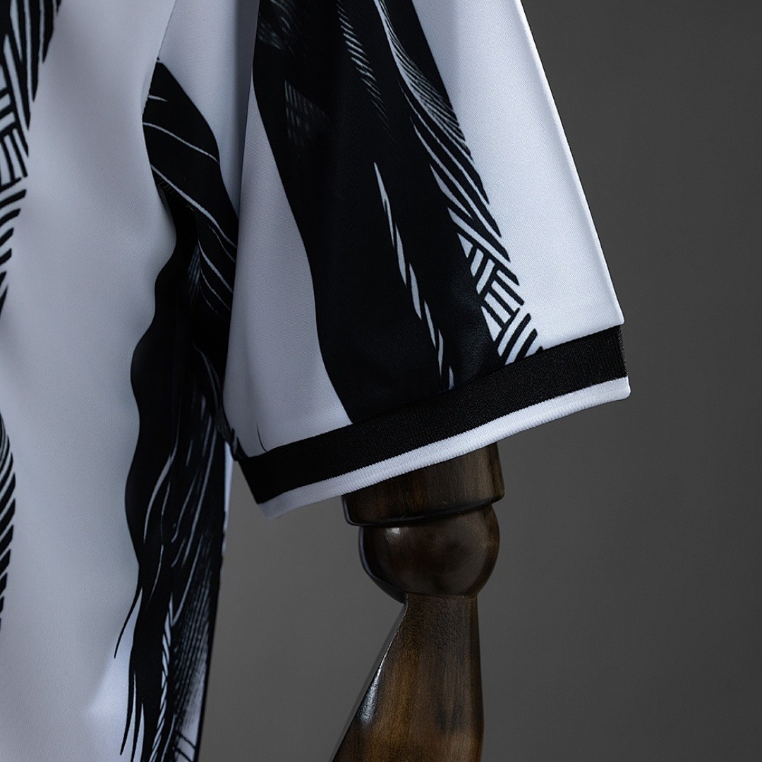 Newcastle United 2026/27 Home Shirt thumbnail 4