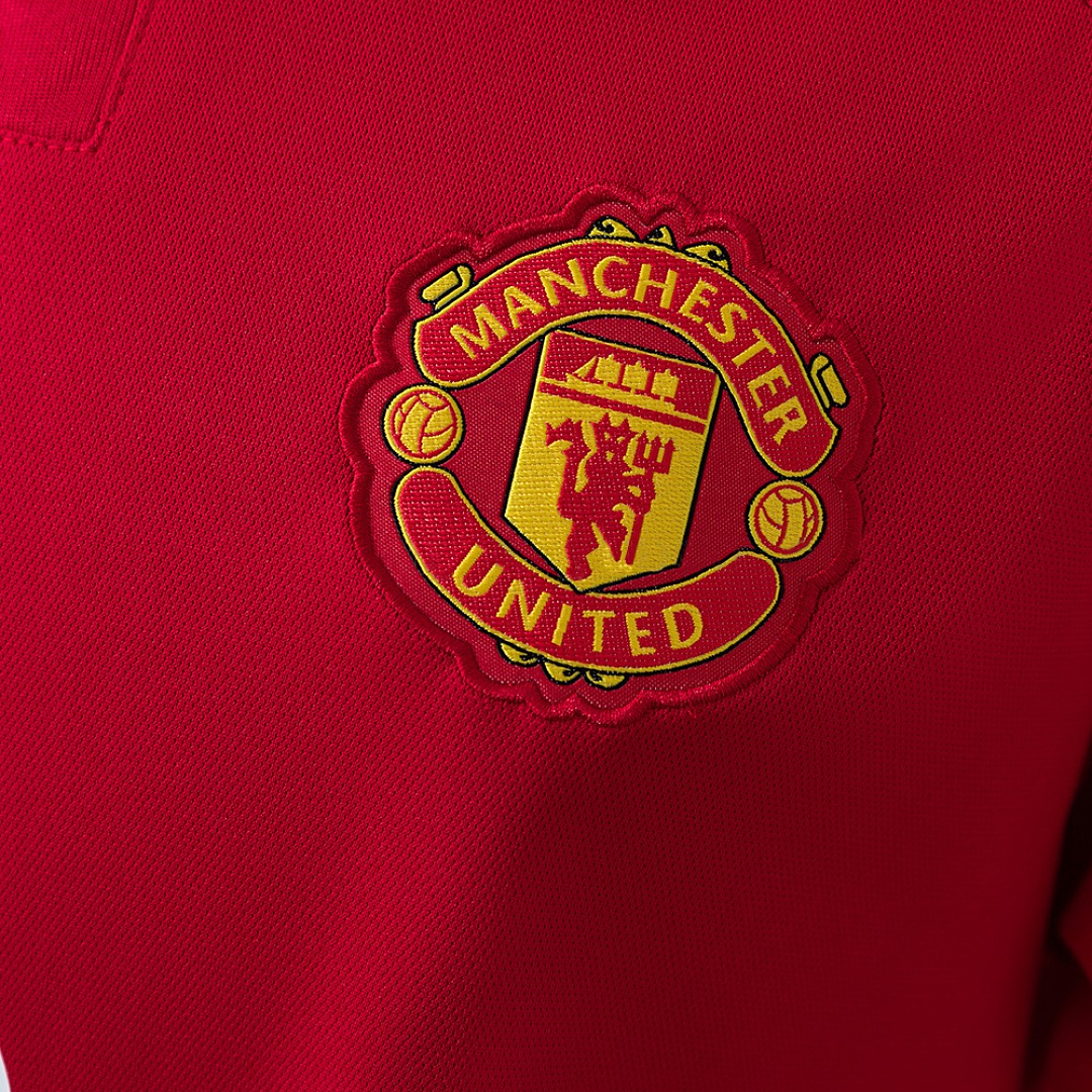 Manchester United 2026/27 Home Shirt thumbnail 8
