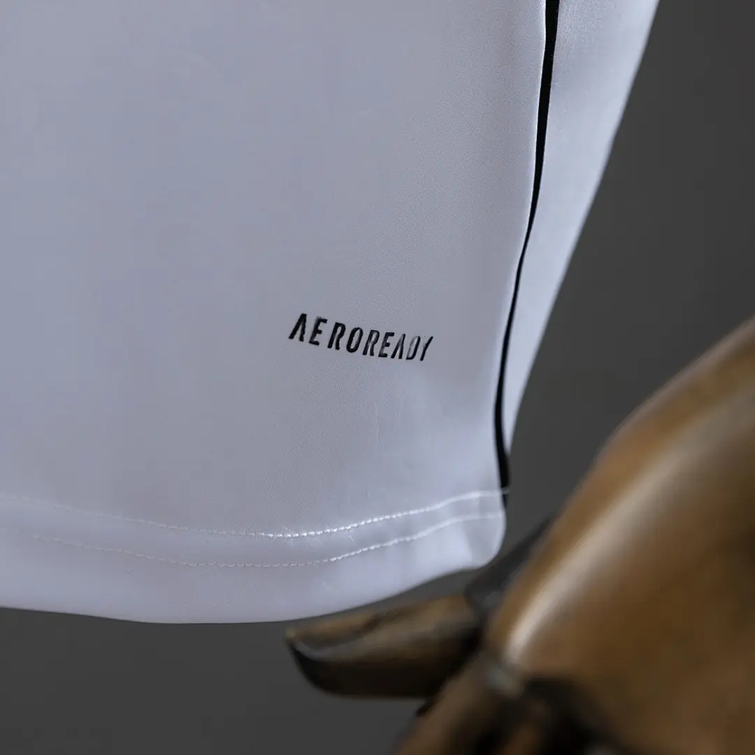 2025/26 Fulham Home Shirt thumbnail 5