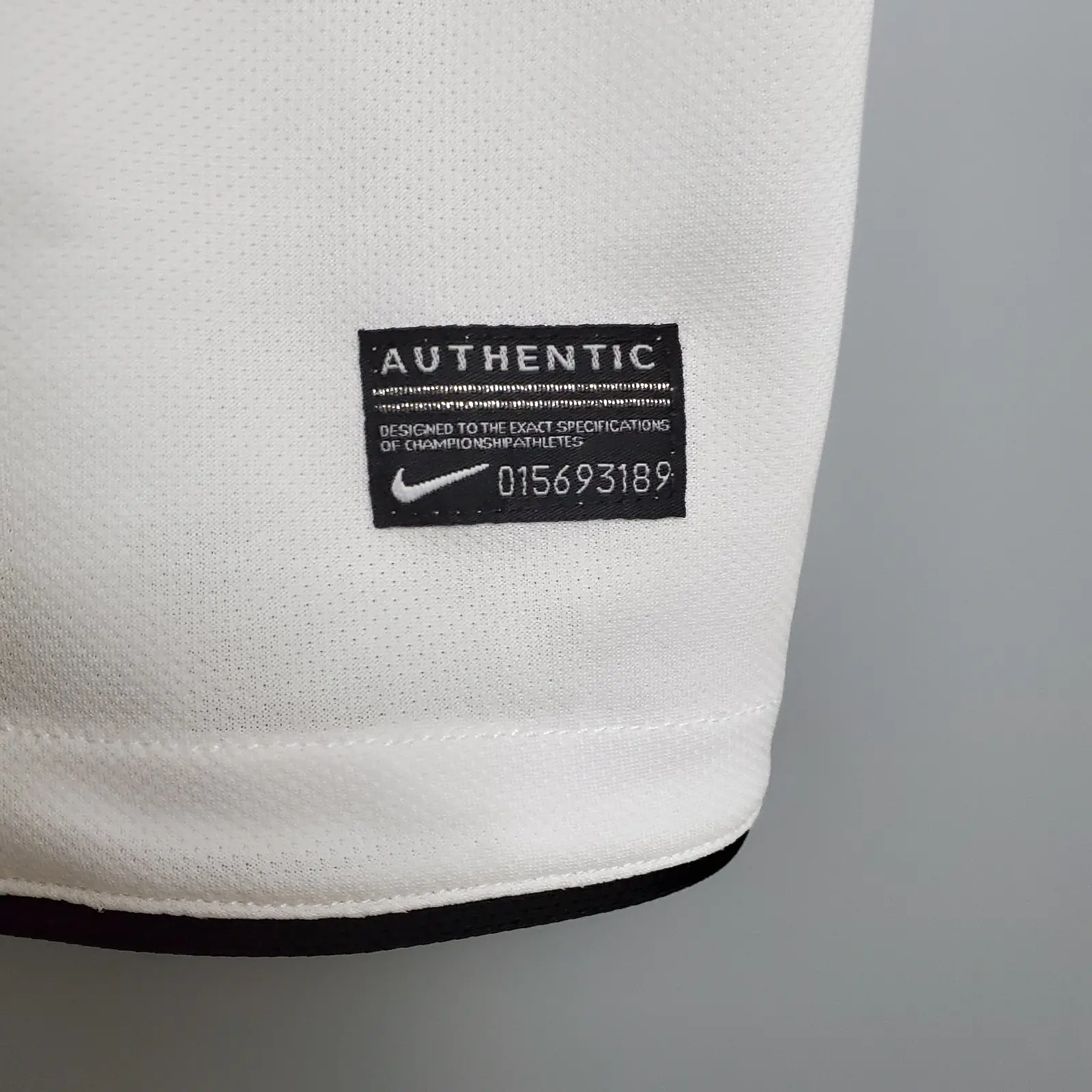 Retro Corinthians 2012 Home Shirt thumbnail 4