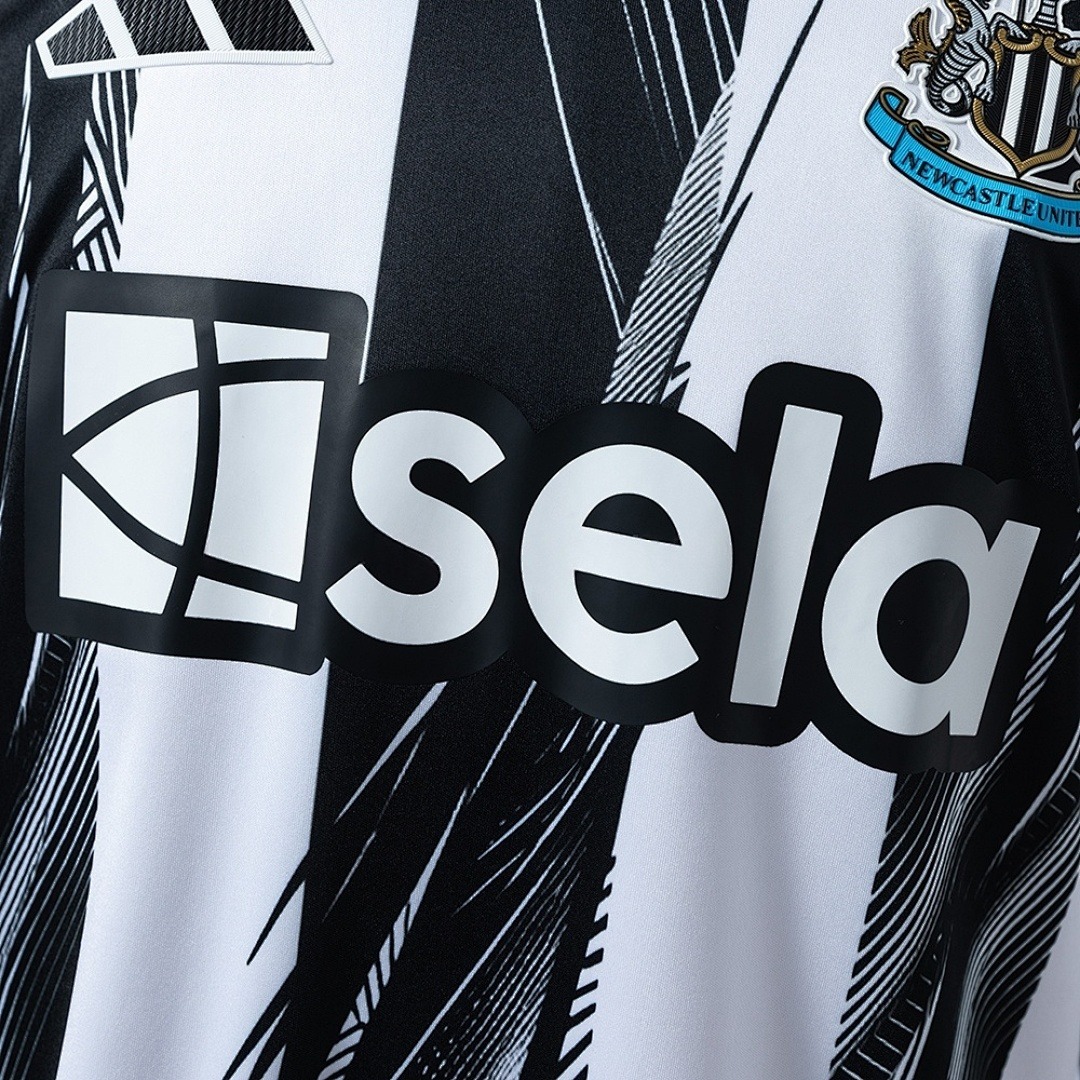 Newcastle United 2026/27 Home Shirt thumbnail 2