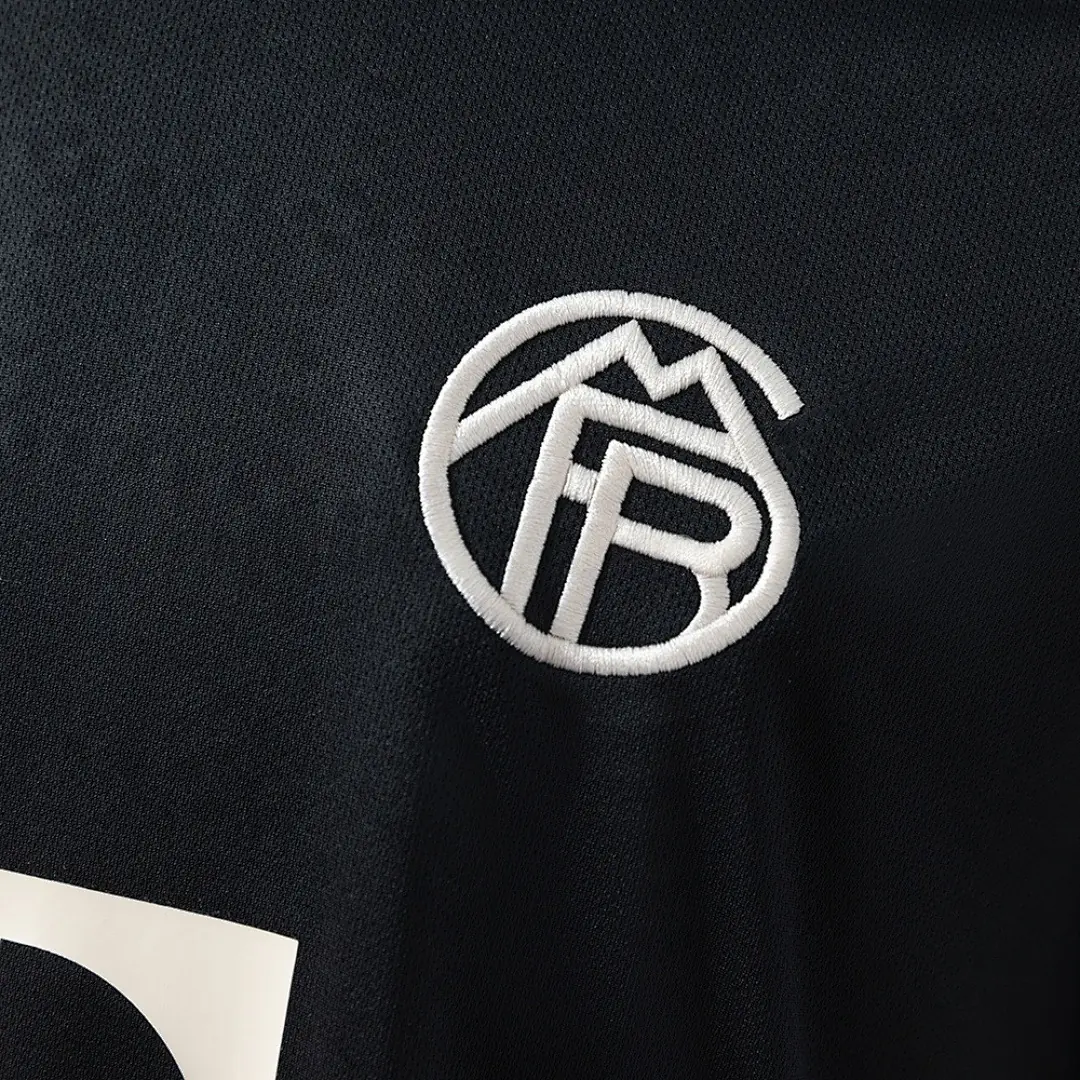 2025/26 Bayern Munich Third Away Shirt thumbnail 6