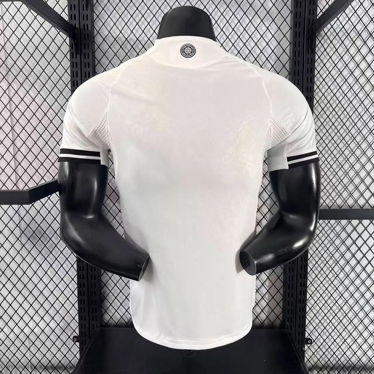 2025/26 Player Fulham Home Shirt thumbnail 5
