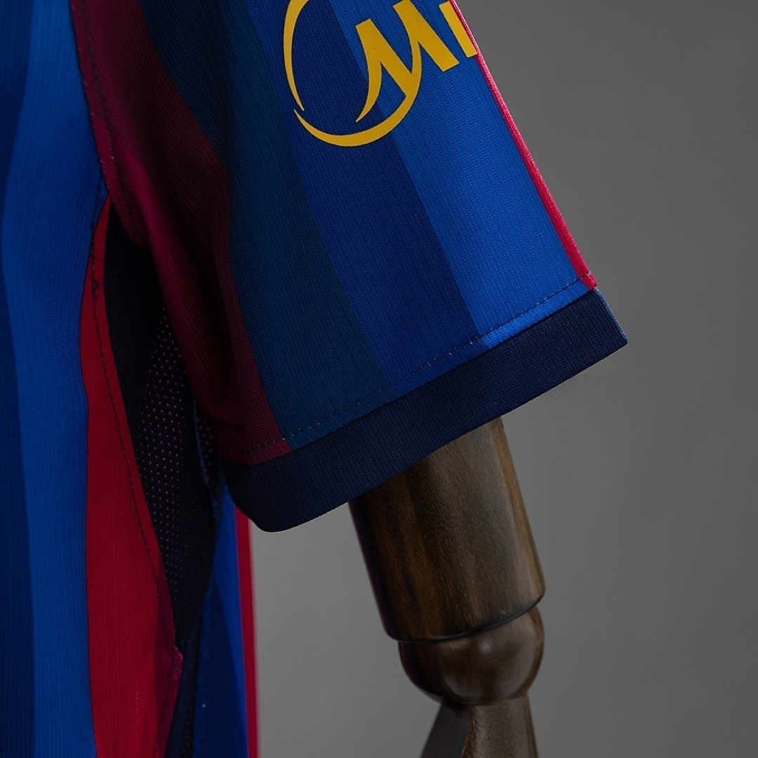 Barcelona 2026/27 Home Shirt thumbnail 2