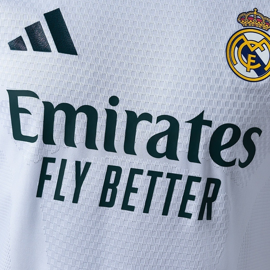 Real Madrid 2026/27 Home Shirt thumbnail 5