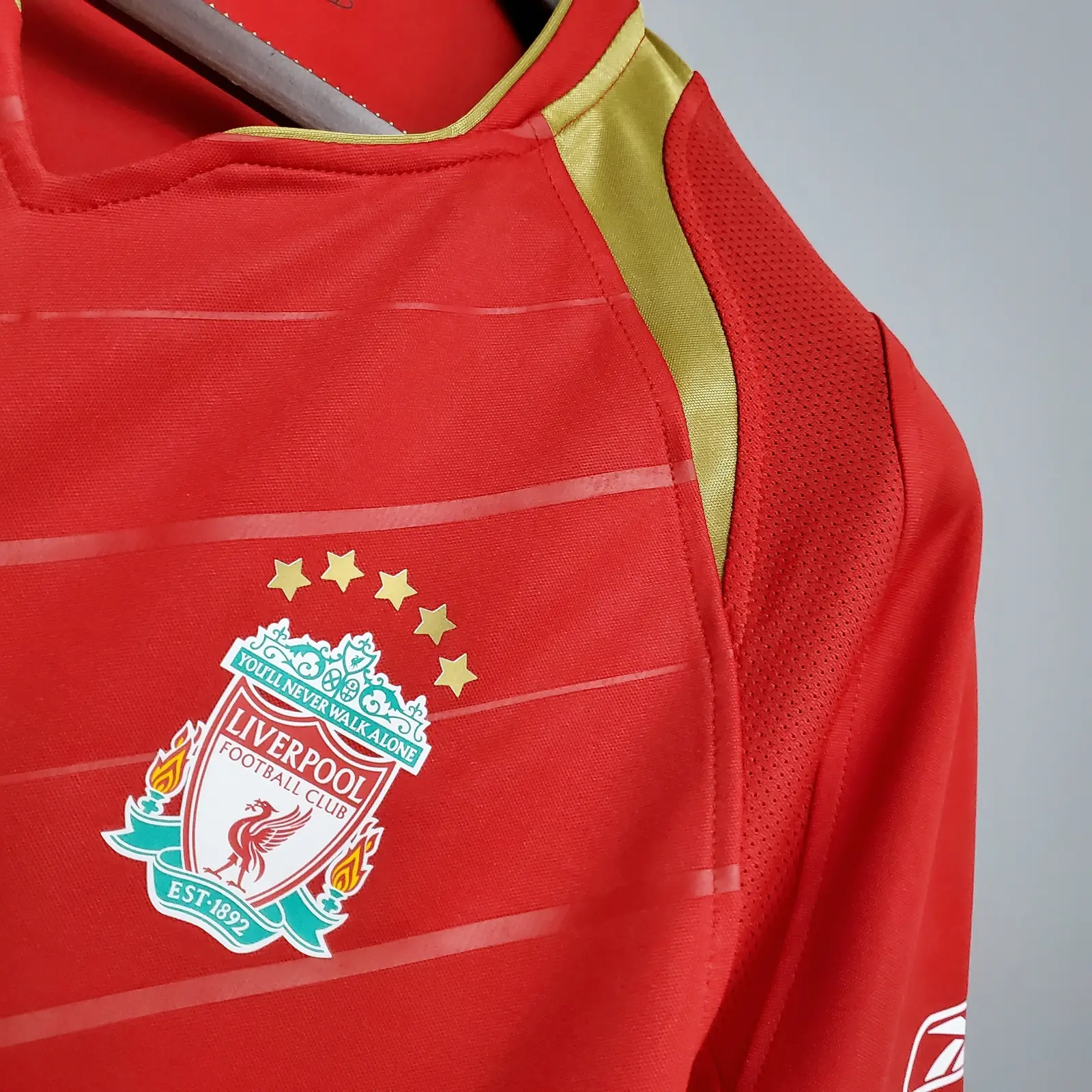 Retro 2005/06 Liverpool Home Shirt thumbnail 8