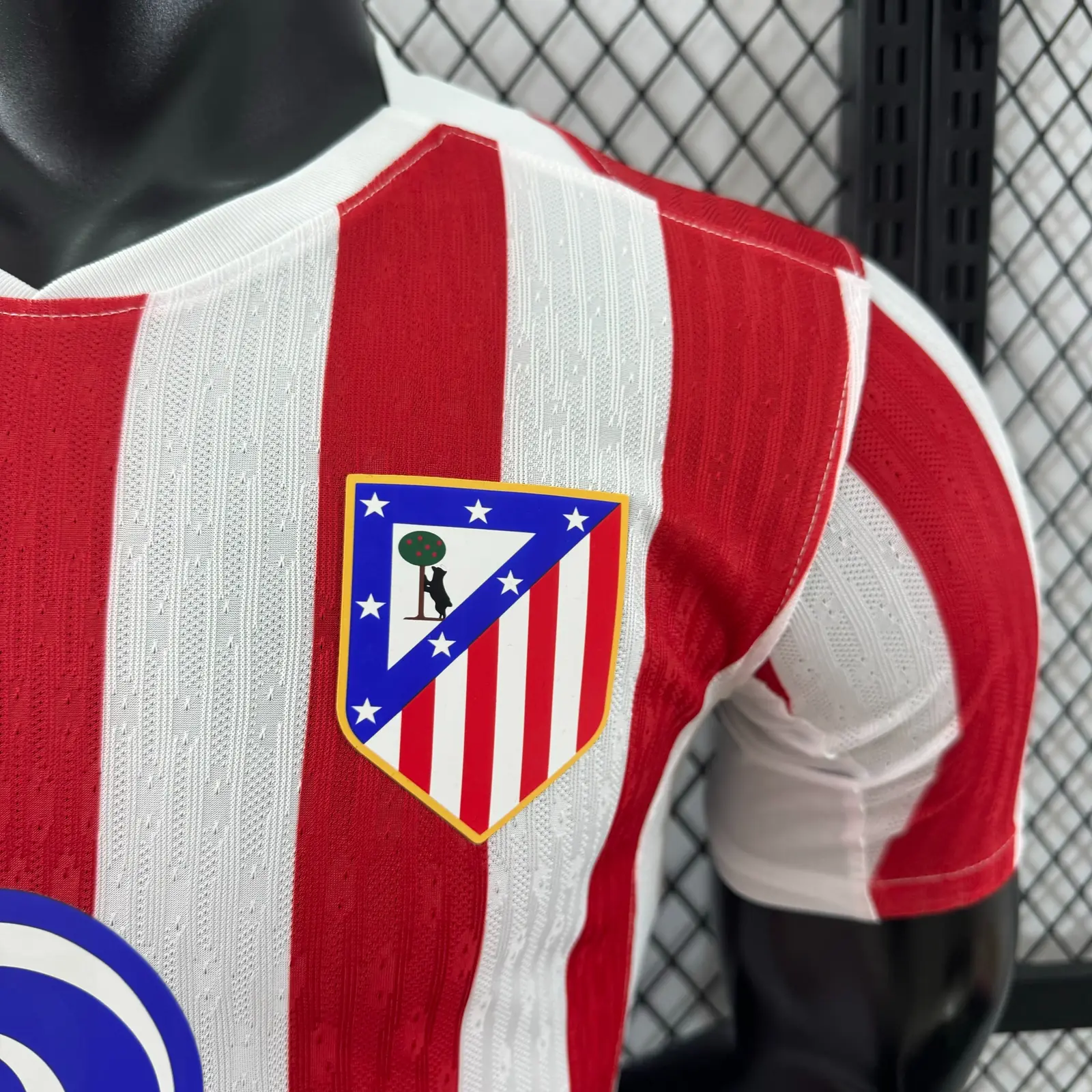 2025/26 Player Atlético Madrid Home Shirt thumbnail 3