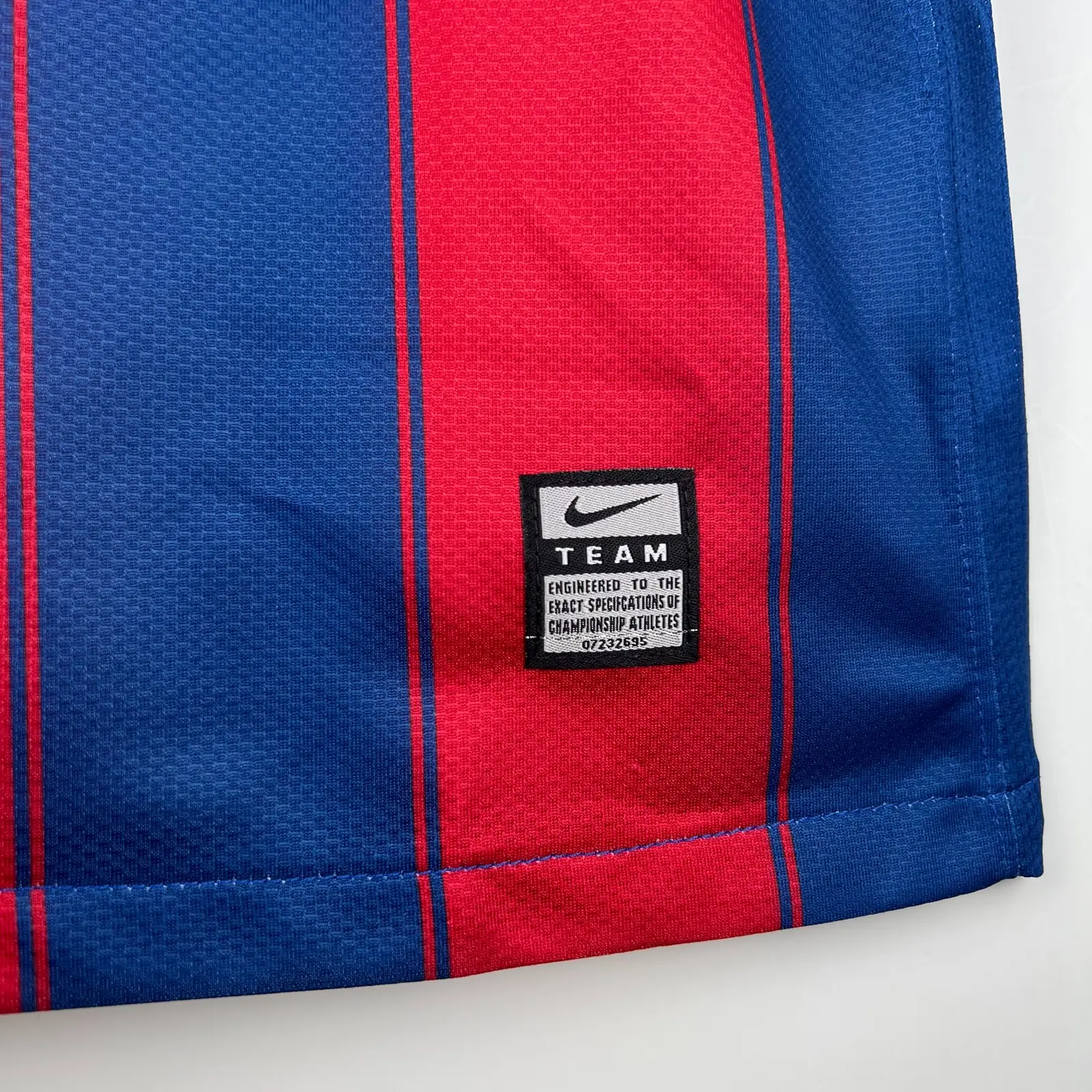 Retro Barcelona 2009/10 Home Shirt thumbnail 2