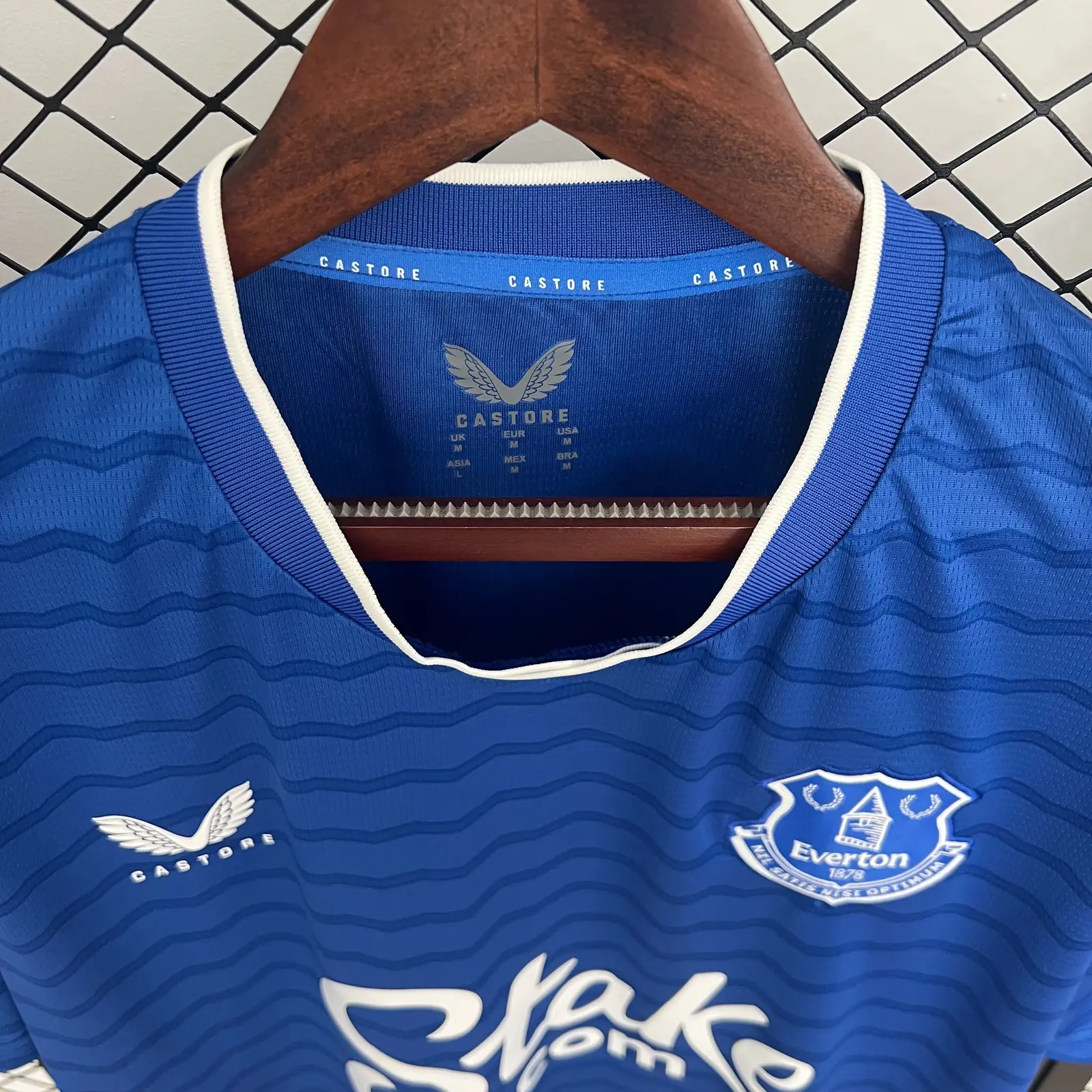 2025/26 Everton Home Shirt thumbnail 6