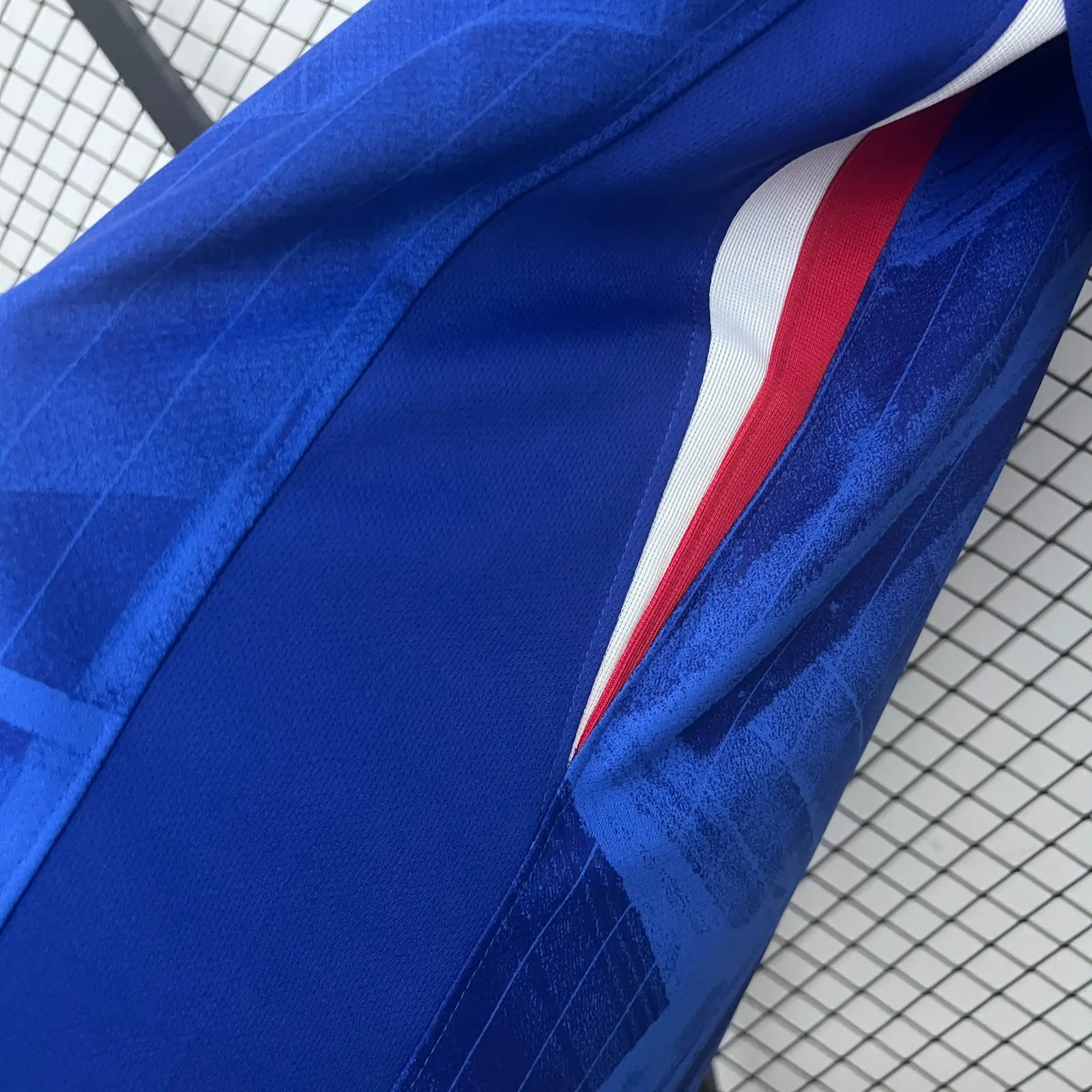 2025/26 Chelsea Home Shirt thumbnail 3
