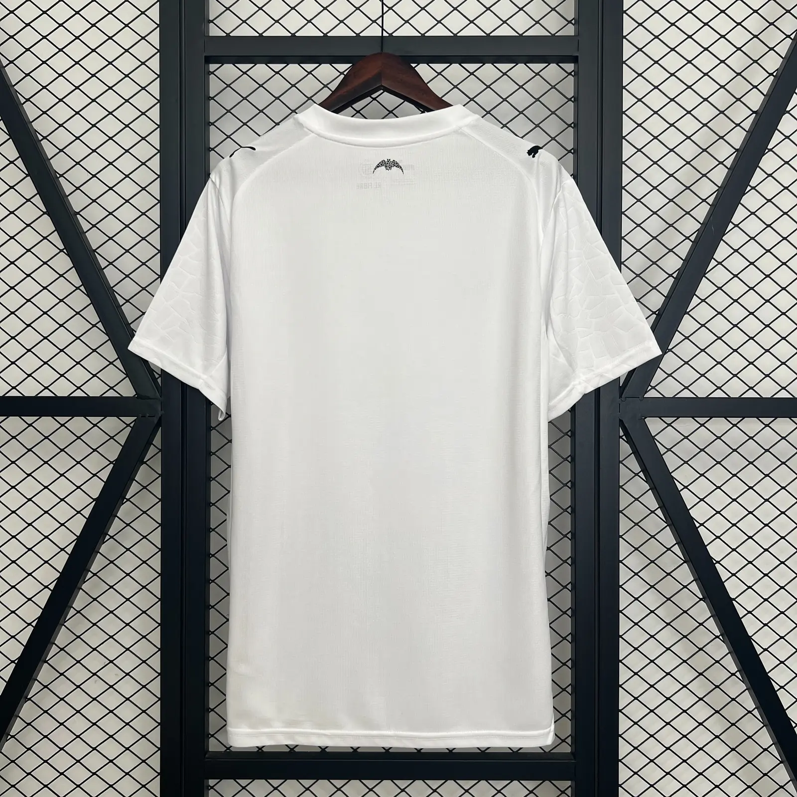 2025/26 Valencia Home Shirt thumbnail 6