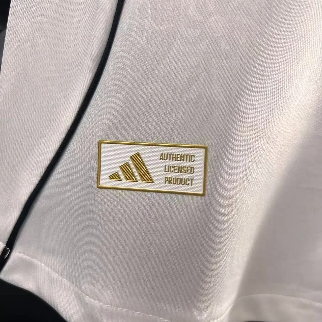 2025/26 Player Fulham Home Shirt thumbnail 4