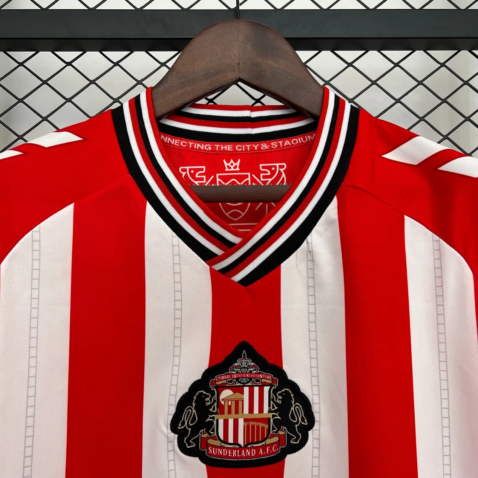 2025/26 Sunderland Home Shirt thumbnail 3