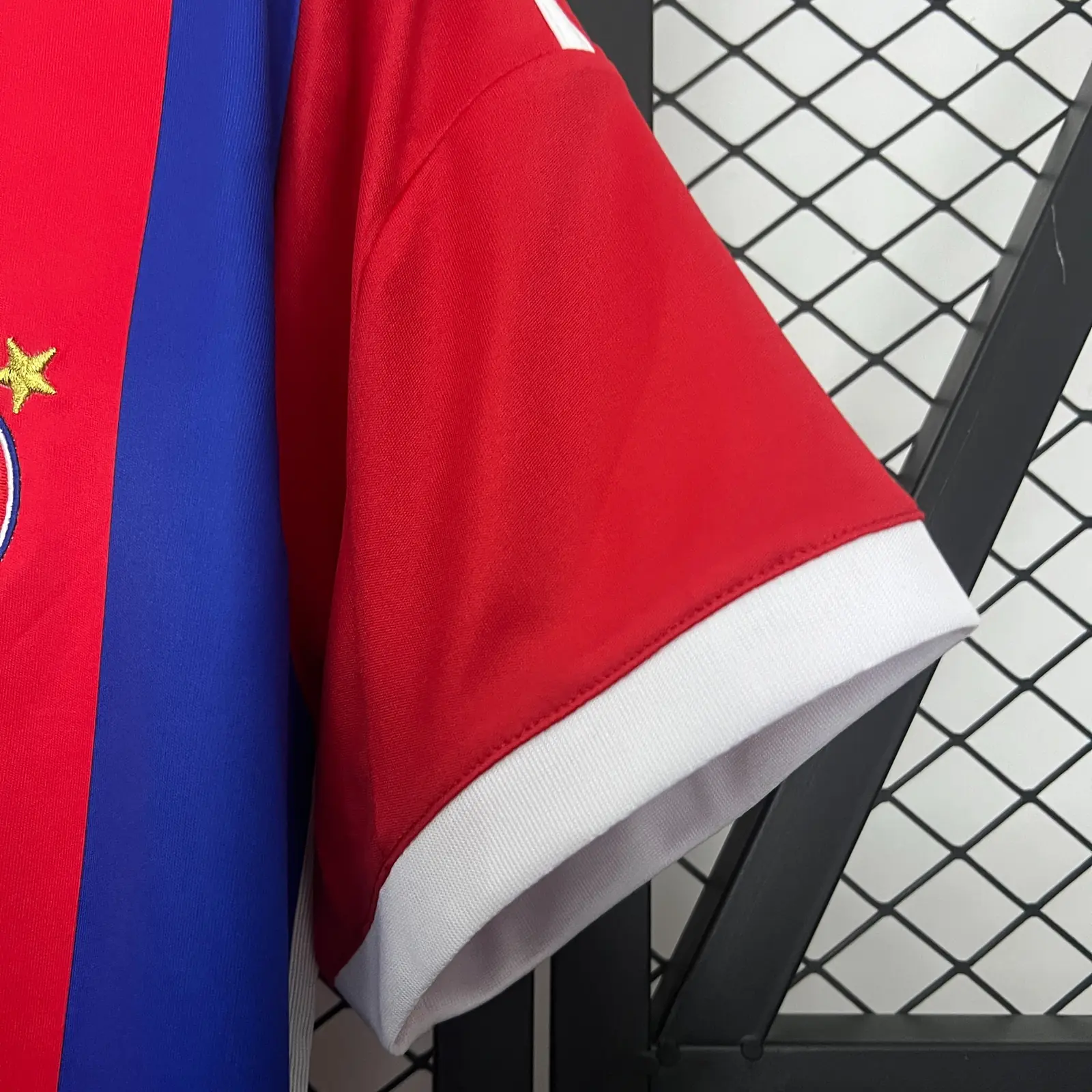 Bayern Munich 2014/15 Home Retro Shirt thumbnail 2