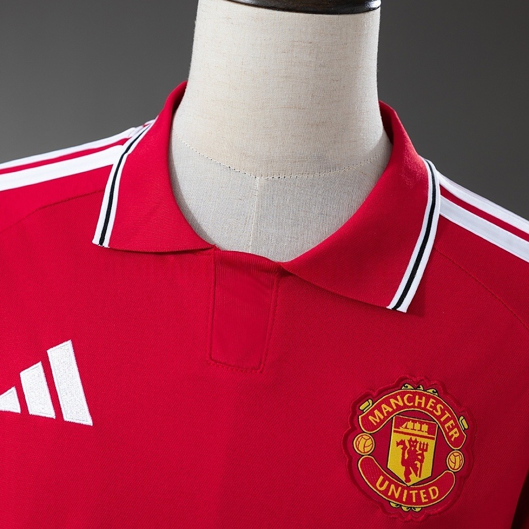 Manchester United 2026/27 Home Shirt thumbnail 7