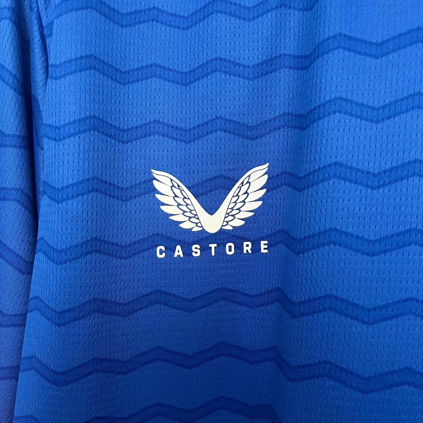 2025/26 Everton Home Shirt thumbnail 3
