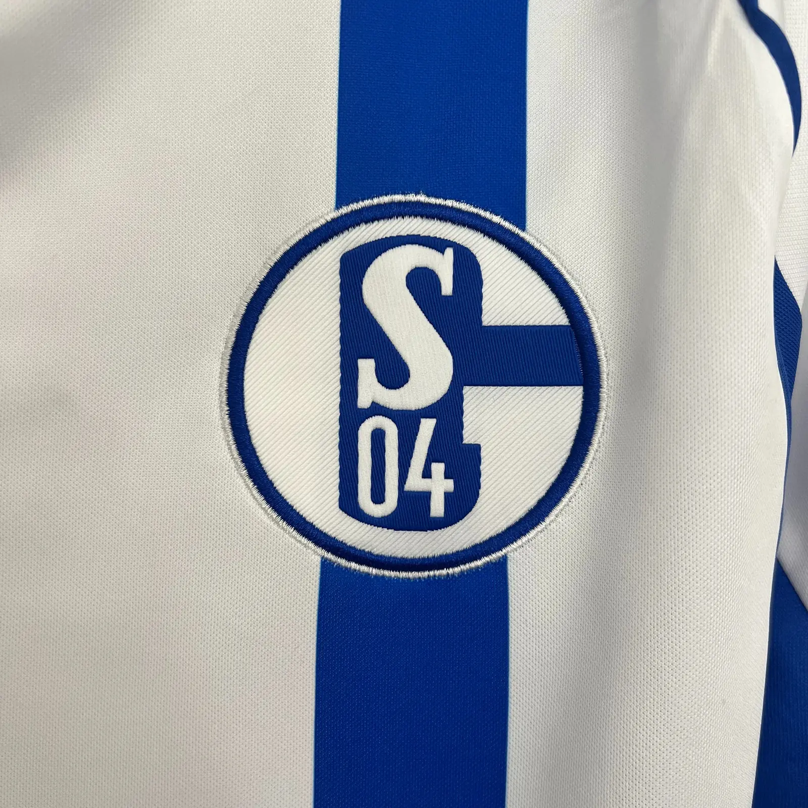 2025/26 Schalke 04 Away Shirt thumbnail 2